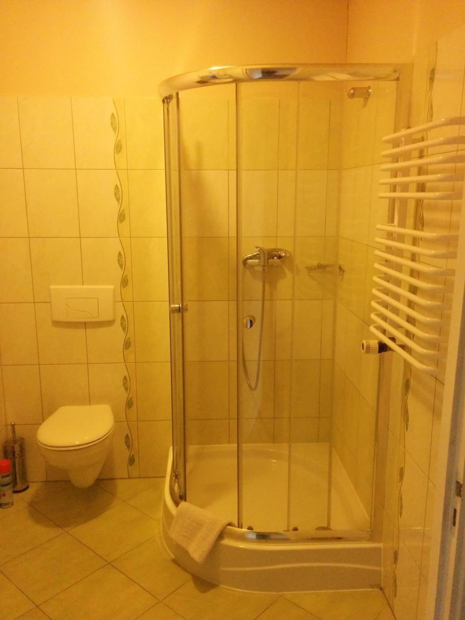 Pensjonat Nad Jeziorem Hotel Myślibórz Стая снимка