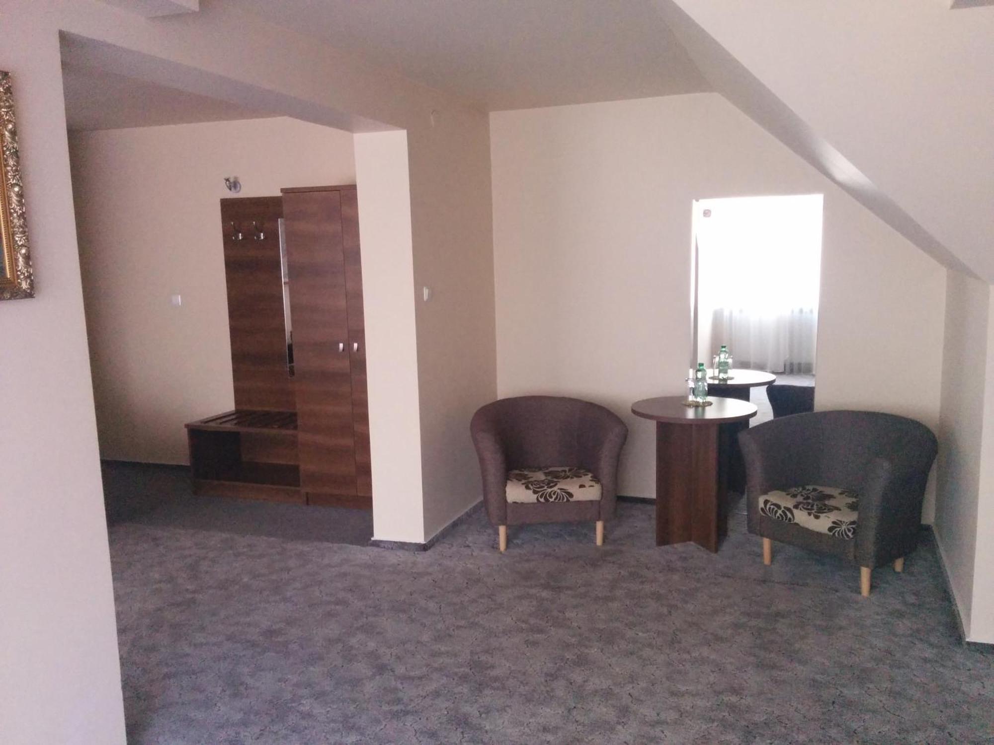 Pensjonat Nad Jeziorem Hotel Myślibórz Стая снимка