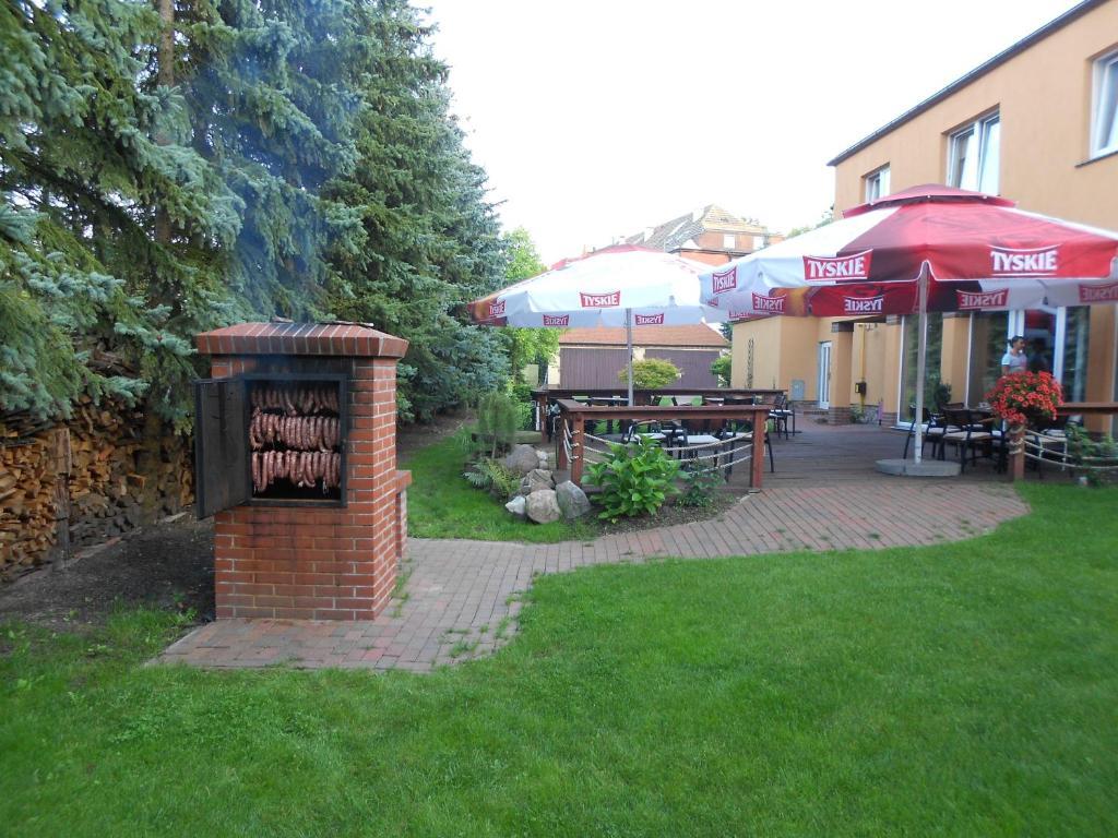 Pensjonat Nad Jeziorem Hotel Myślibórz Екстериор снимка